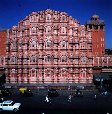 Hawa Mahal (Palacio de los Vientos) construido en 1799 de Indian School